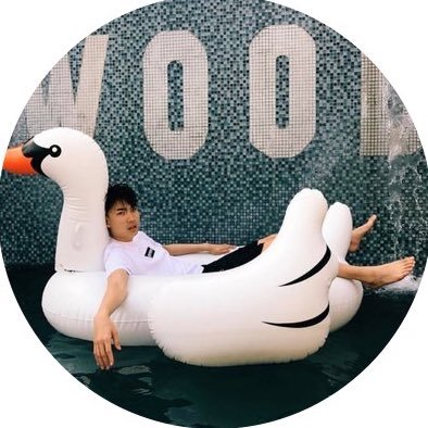 Bryan Le | 9M+ Subscribers on YouTube| I follow back | Add me on Snapchat 👻:🍚