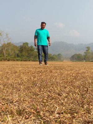 Birbhantarob's profile picture. I make my life special. With every little happiness I can get. Love Life Live Happy.