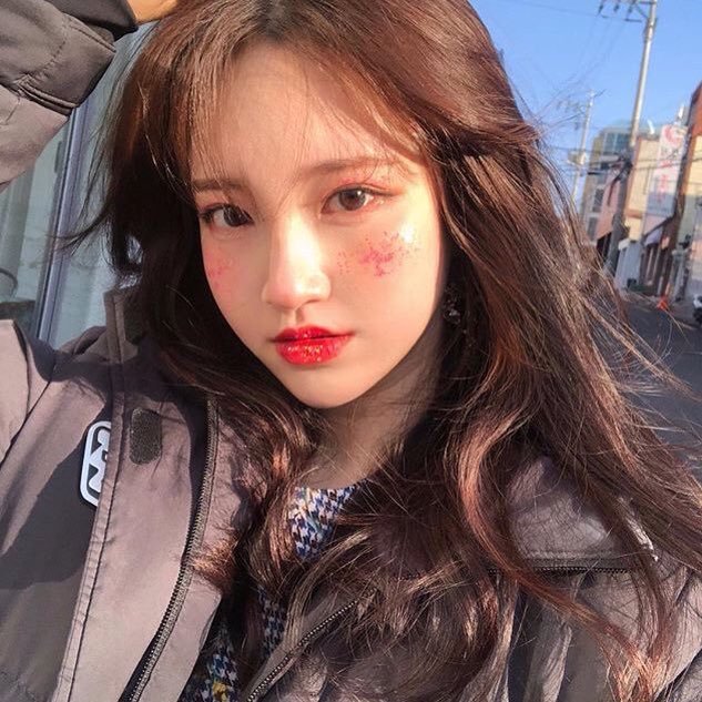 _fhaeun's profile picture. c'est la fête de trop.