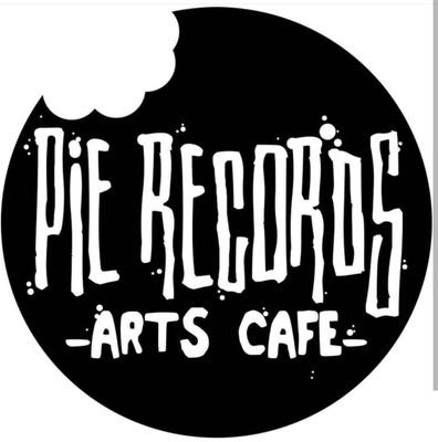 ARTS / MUSIC / FOOD / CREATIVITY.
Vegan friendly Food. Live Music. Retro Gaming. Books. Puzzles. Art.
17 Rhos rd, Rhos on sea 
LL28 4RN 01492 339055