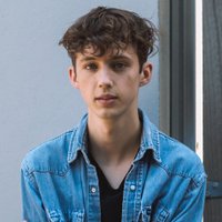 → jeremy heere (@jerebearheere) 's Twitter Profile