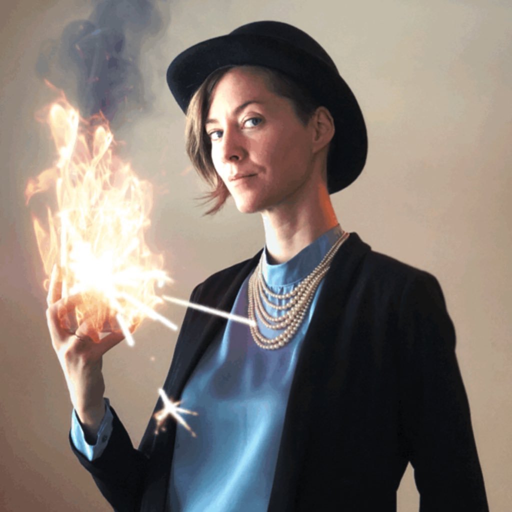 artofmaryellis's profile picture. Creative Director @MasterpieceVR. Prof @ Concept Art Foundations, Algonquin College.