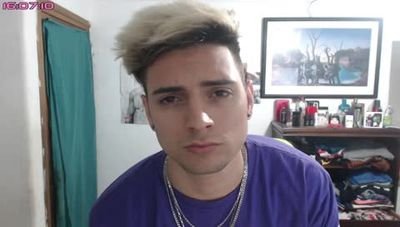 AdessOficial's profile picture. Coscu army duro