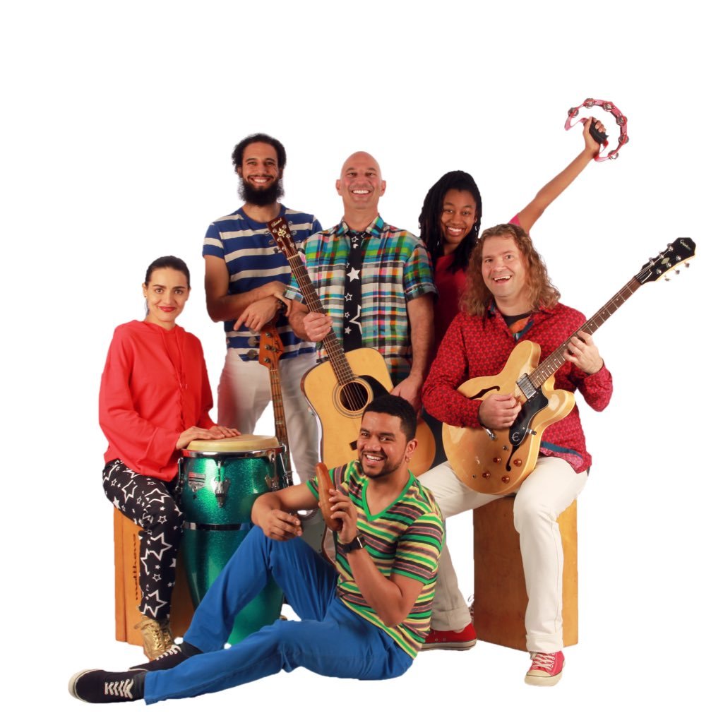 An award winning family music band
https://t.co/Yufcy2CYQP