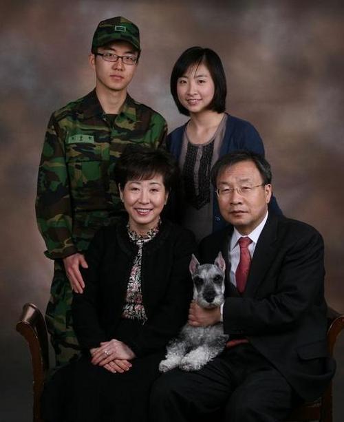 1955, I was born in sang ju, had been Beomeu 2 dong, doosan we'v the Zenith 50th floors. now susungro 69 gil 41