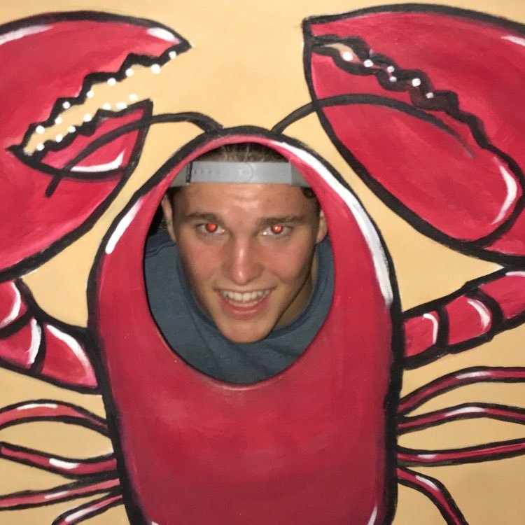 Neil_Bev03's profile picture. D1 track pole vault