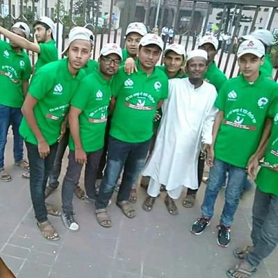 MdBayzidHosen1's profile picture. আমি আমার মতোই।এক কথায় নিজের কাছে অসাধারন।ছোট্টখাট্টো জীবন তাই বিস্তারিত বলার বা লেখার কিছুই নেই।