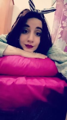 Chloé |22| Shadowhunters 💜
📖Bookineuse 🌸
Passionné de Livre-Amoureuse de la lecture
-Origines Maroc 🇲🇦