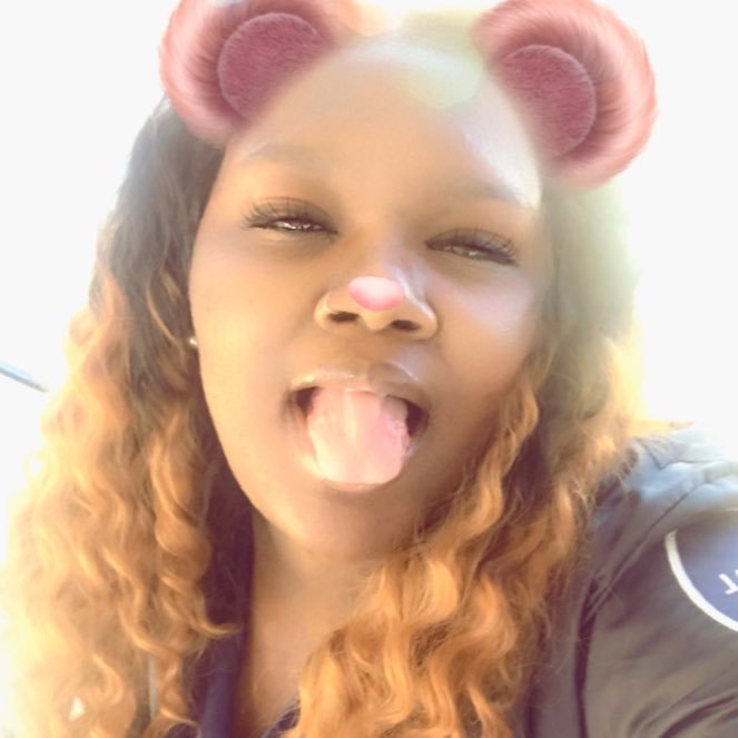 taken (DV)❤️2012❤️c/o13 📚 Medical Assistant! Making money and Sexing Bae is all that's on my mind 🤑😜😍😘. I Do Not Like PEOPLE 🖕🏾 Fuck all y'all 😂