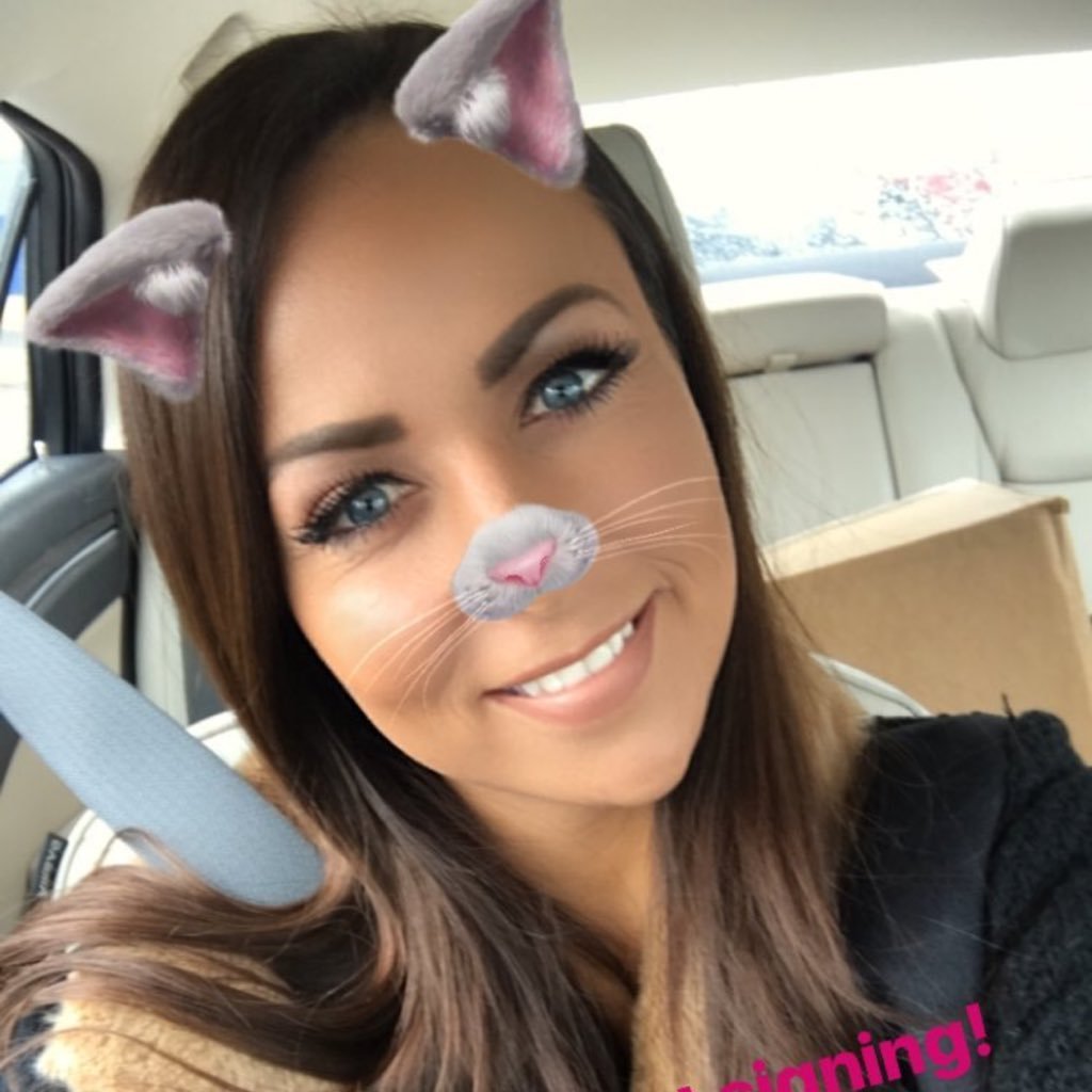 Old @ for @TenilleSource. Just saving it so no one else steals it, ya dig?