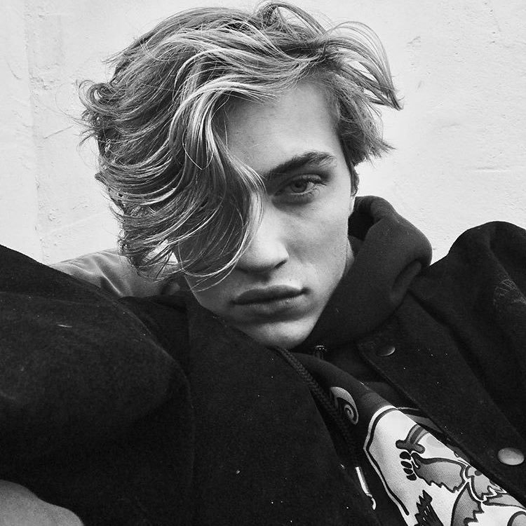 luckybluerpg1's profile picture. 505.