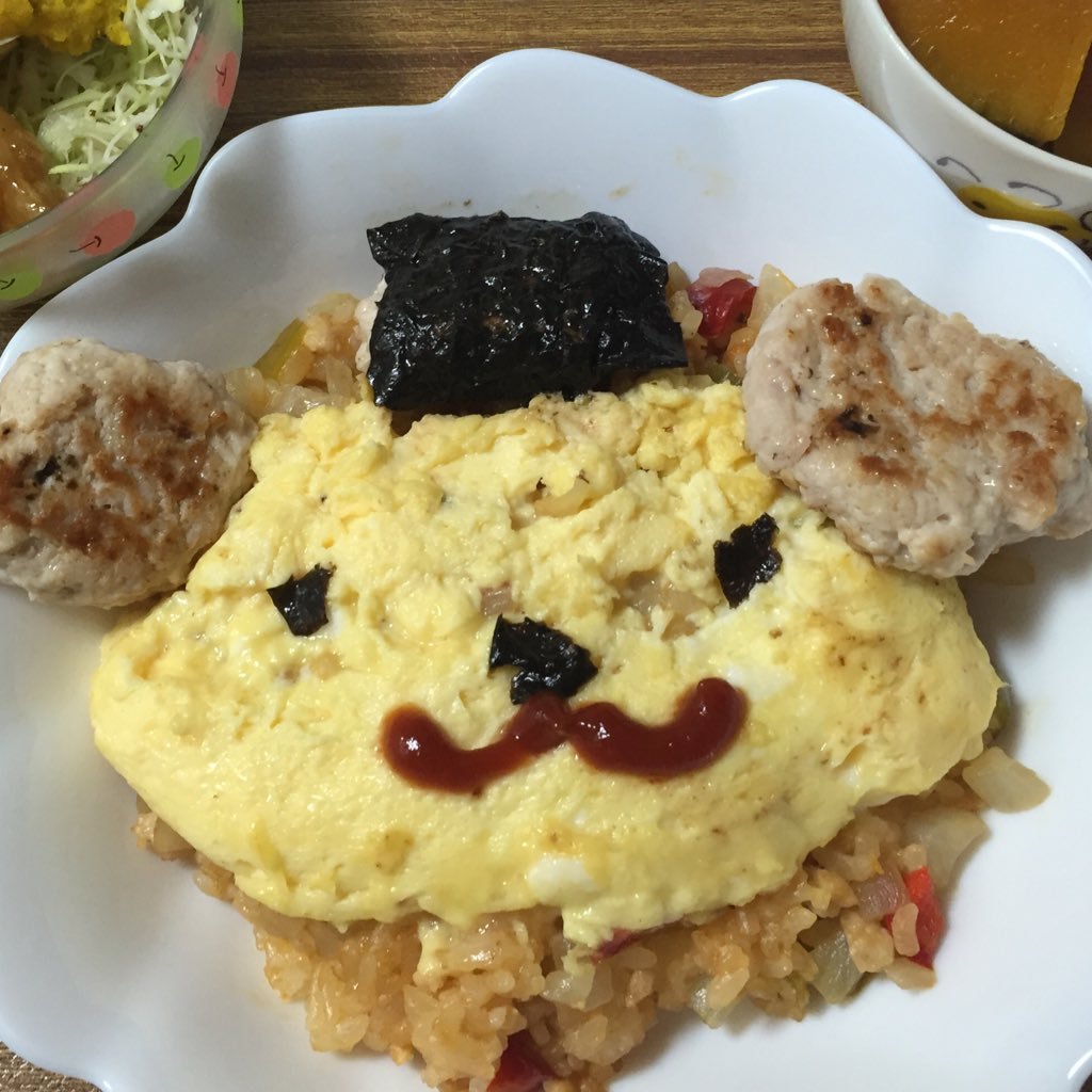 料理と家庭菜園、立ち飲み。念願のチワワを迎えました。 台所仕事と旅のお供に本とお酒が好きな不惑です。列車やバスに揺られ、本を片手に飲んで微睡む幸せ。公私ともに全力で、厳しくも楽しく生きたいです🤗よろしくお願いします。#家庭菜園 #花 #立ち飲み #内田康夫 #清水義範 #チワワ #犬