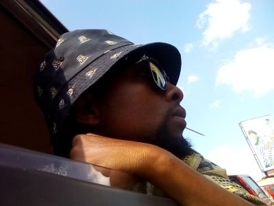 Musician @KILLA_MUSIK
AFRICAN-URBAN-RETRO: World Wide
|RARE NDEBELE | FOLLOW 4 FOLLOW
FOR BOOKINGS/ ENQUIRIES:
08stevensb@gmail.com