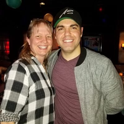 This is a street team page for Nashville country artist @Andrewsalgado. Proud to be a fan....and here to Serenade for him!