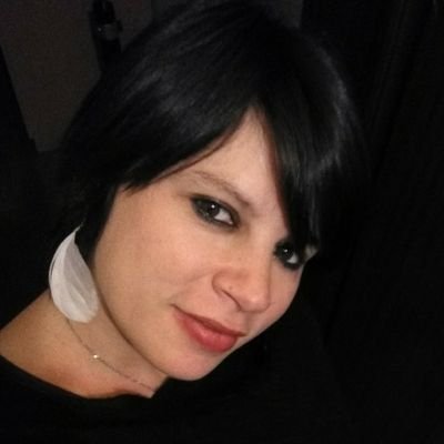 Valeria74321215's profile picture. 