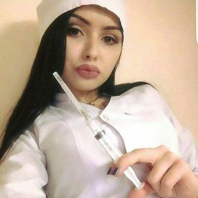 nihadamira200's profile picture. ‏‏‏البكاء للنساء العاديات أما الجميلات يذهبن للتسوق