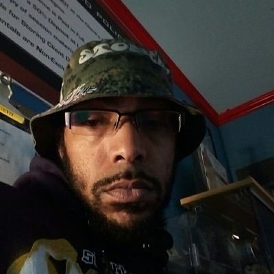 SowellStoner's profile picture. Chilling the city I love