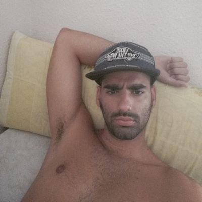MagalCastro35's profile picture. Suguest!
