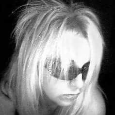 I am the luckiest women to have the love of my life Martin :) And of course.. I am the Sixx Queen!!!