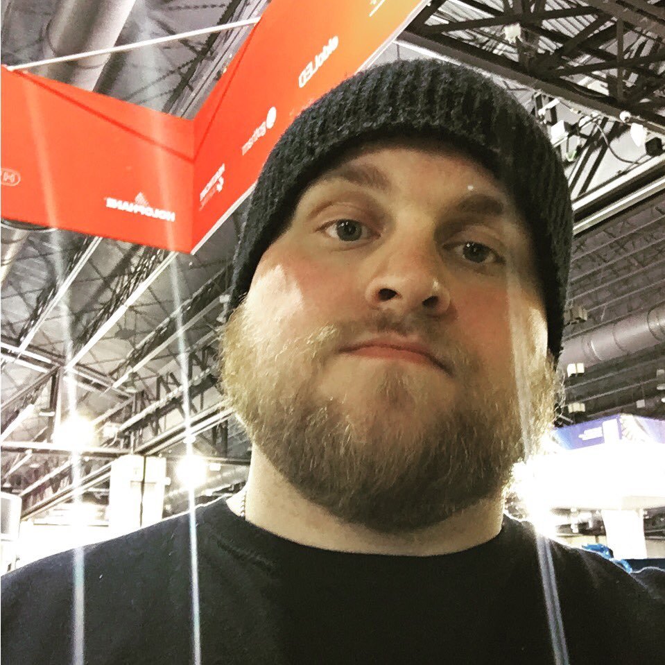 JustPenn's profile picture. 