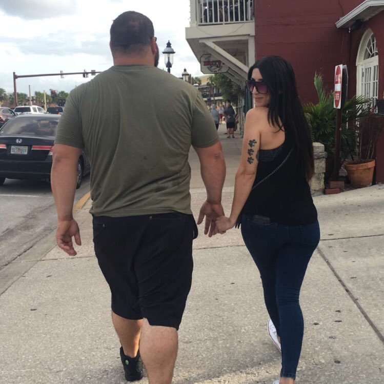 dbell2403's profile picture. Hungry. Happy. Humble