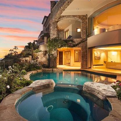 All about the good things in life.
#LuxuryHomes
#LuxuryRealEstate
#LuxuryTravel
#LuxuryCars