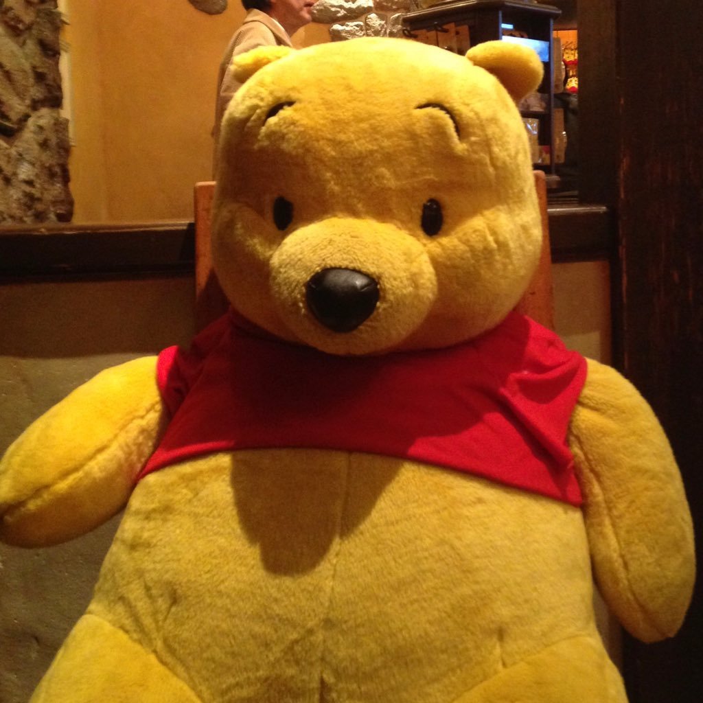 JITBメンバ〜( ̄∇ ̄) スラム街の町内会会長兼仮警官です。 趣味:キャス、ディズニー、 ぬいぐるみ集め(特にプーさん )、散歩、レコード集め、さユり、クロマニヨンズ、AKB、乃木坂、櫻坂、日向坂、清水エスパルス #みれい依存症