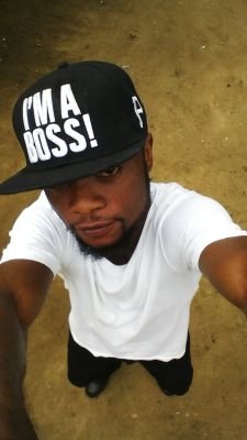 frankwandyHuxle's profile picture. What goes up👆 must surely comes down