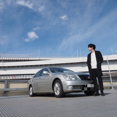そのへんの数学科→某大学院→クオンツ・社会人博士/確率解析・漸近統計・Malliavin解析に興味があります。