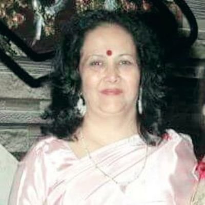 Deepa58448022's profile picture. buniess class