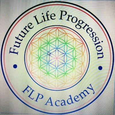 Assisting you in healing past wounds and in future visioning your working life. Online sessions available