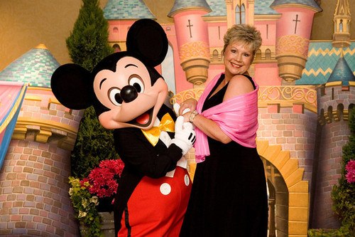 DTM_Debi's profile picture. 