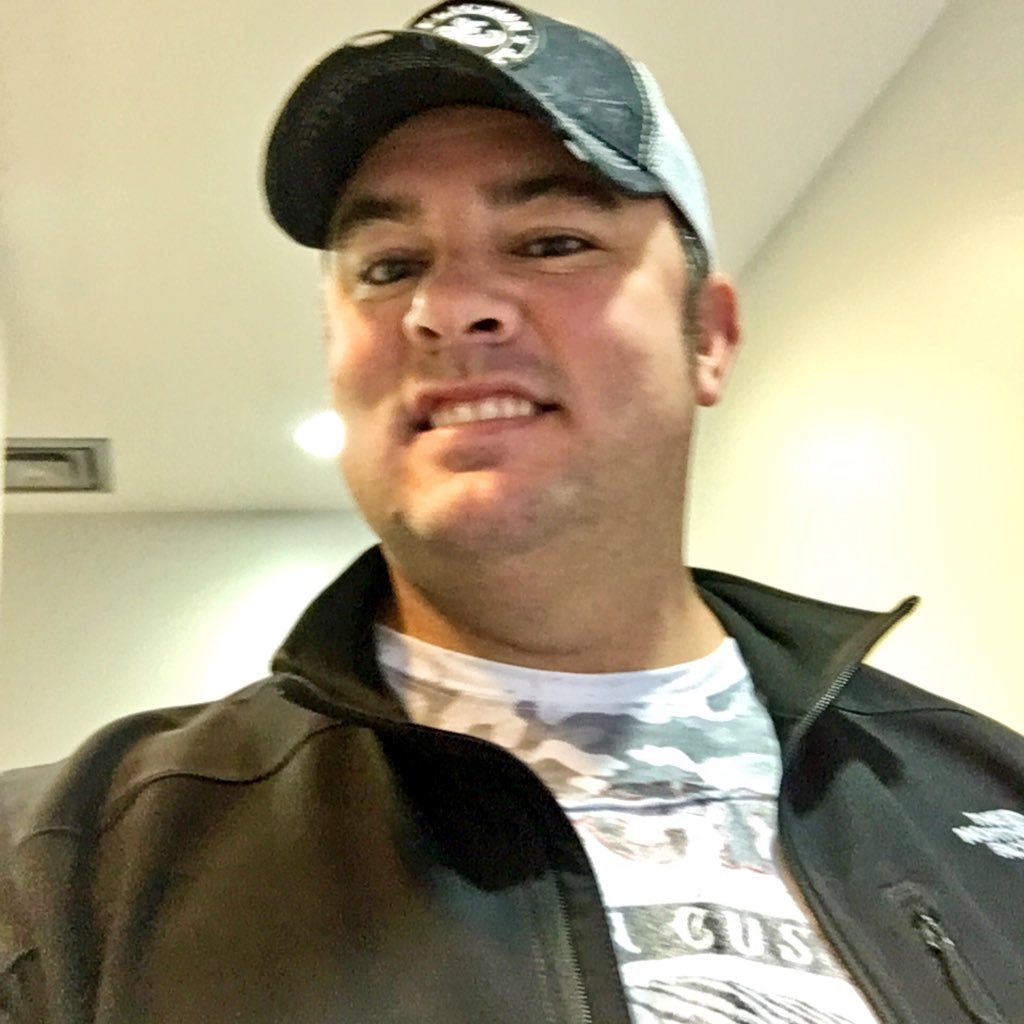 tony_73_'s profile picture. 