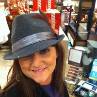 Lorie Tomlin - @LorieTomlin Twitter Profile Photo