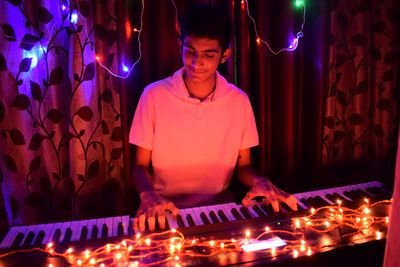 nikhiljain1804's profile picture. 18, DJ, music producer and a pianist!