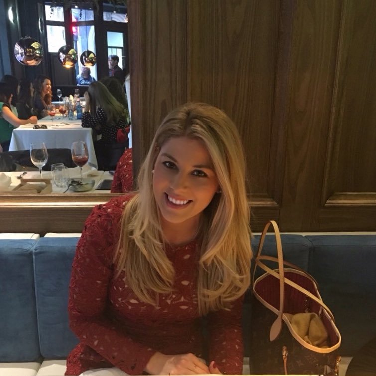 cmnn86's profile picture. Profesora de Secundaria, especialidad  Formación y Orientación Laboral 👩🏼‍🏫