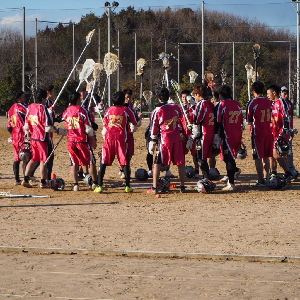 Mumlax2018's profile picture. 松山大学男子ラクロス部の新歓用アカウントです。質問や興味のある方はぜひDMやリプライお願いします☺️ メインアカウントはこちら【@matsuyama_lax】HPはこちらhttps://t.co/5PicynOuMt   #春から松大