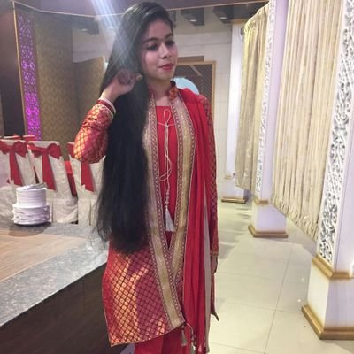 tooba_naeemi's profile picture. !!....................!!