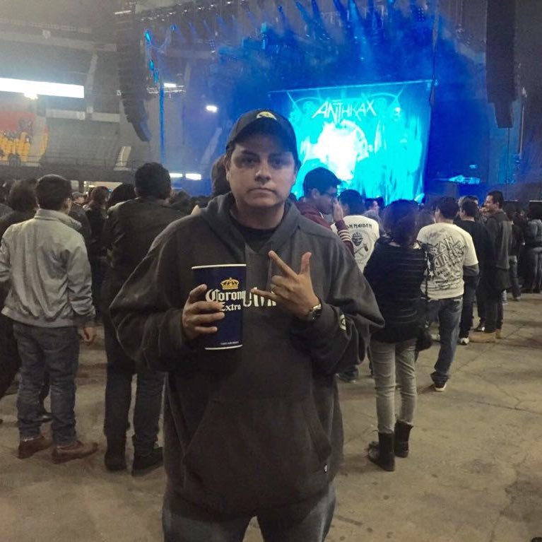 misfits30's profile picture. 