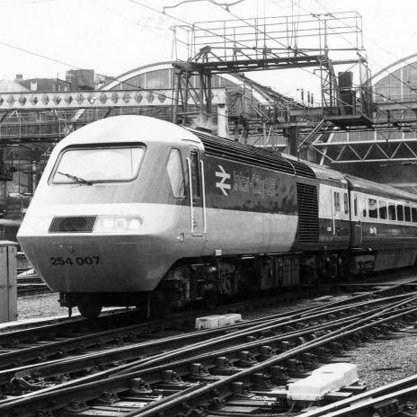 ukoreanrailway's profile picture. 제가 보고 느낀 영국과 유럽 철도를 전해보려 합니다.