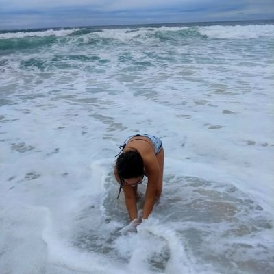+55021|| Capricórniana♑ // Com os pés na areia e o coração em alto mar.🐚🌊