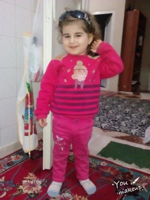 DasciZumrut's profile picture. 