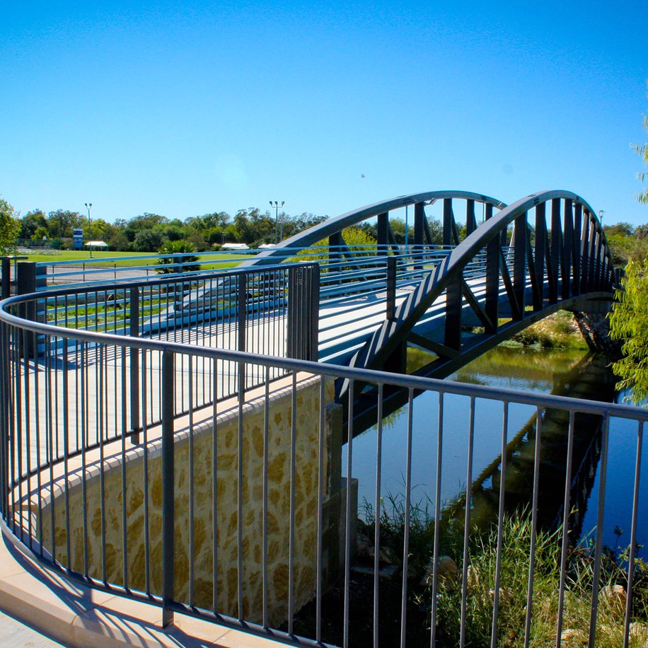 Constructing a variety of quality civil engineering projects since 1984.