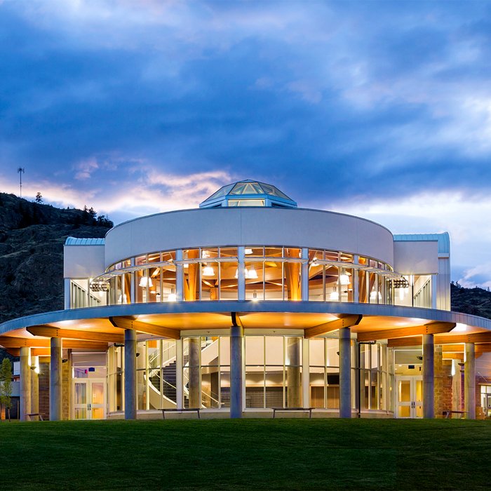 With 400 seats and state-of-the-art theatrical equipment, Venables Theatre is the premier performing arts facility of the South Okanagan.