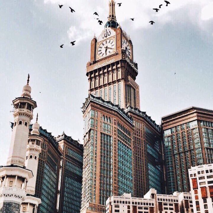 reree1212's profile picture. .