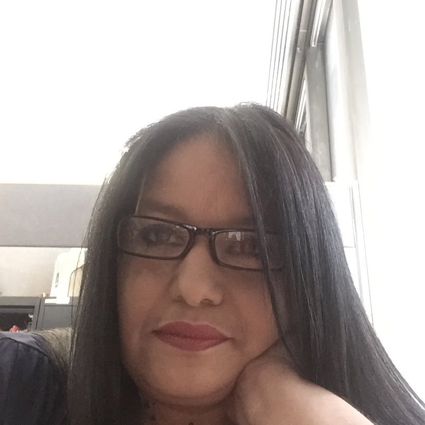 Menendez1121's profile picture. 