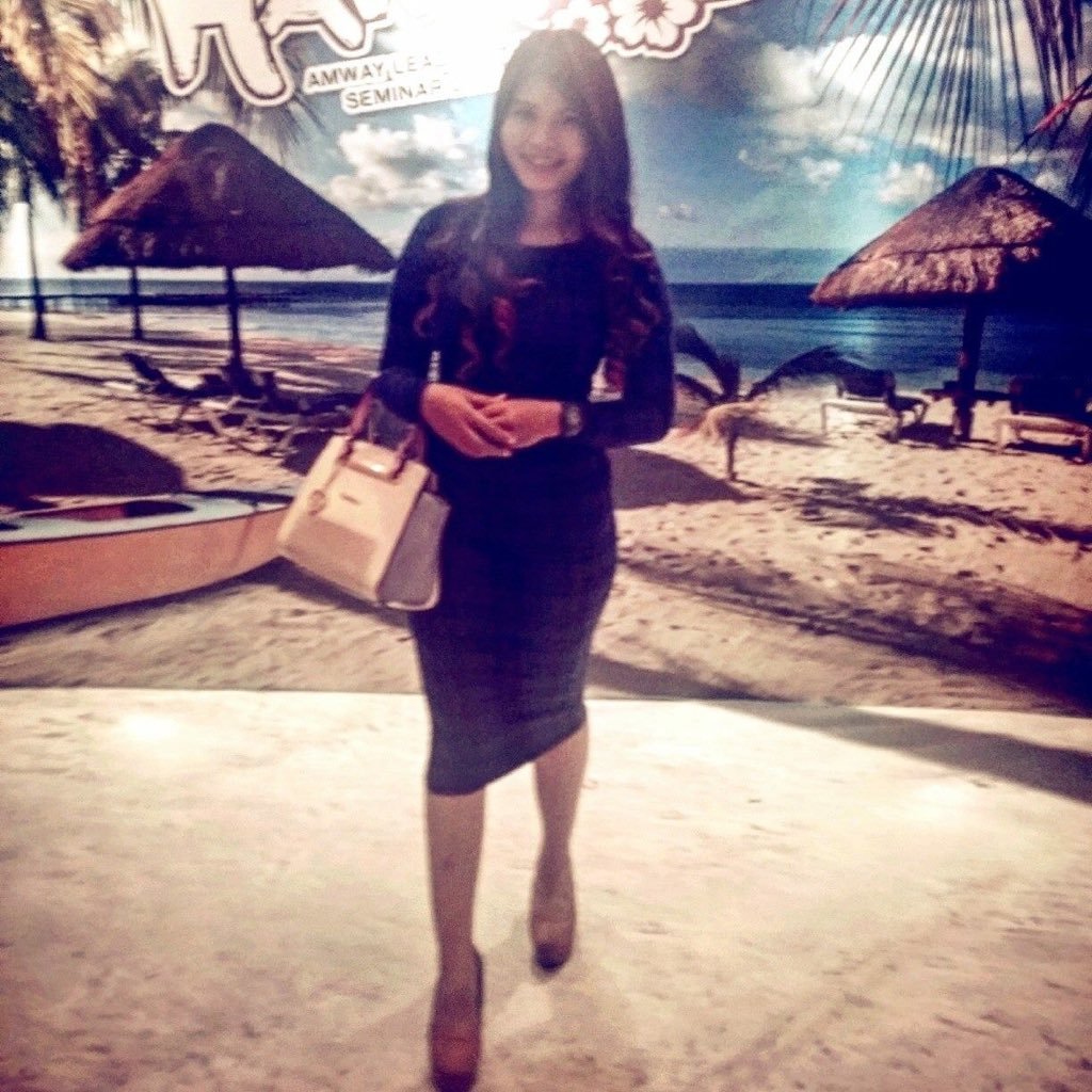 jojoe_siti's profile picture. 😄POSITIVE THINKING😄 RESPECT for OURSELVES guides our MORALS, respect for OTHER guides and KAWAN smpai MATI wechat: girlpower91 facebook: siti jojoe