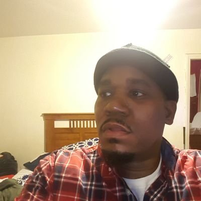 im jus here to tweet funny shit on here if you get offended that shit gone to be funny to me