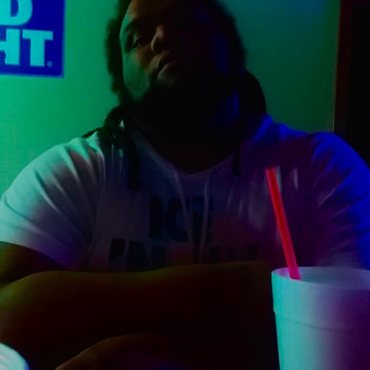 ThaOnly0N3's profile picture. still slept on but it’s aight | Snapchat: cocojesu93 | UWP Grad | Teacher, Coach, Father | #WitnessGreatness @halfie69