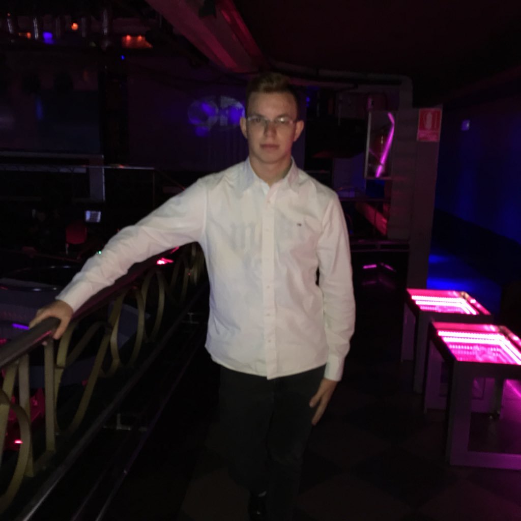 ser_conflow's profile picture. 